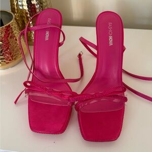 Fashion nova hot pink heels
